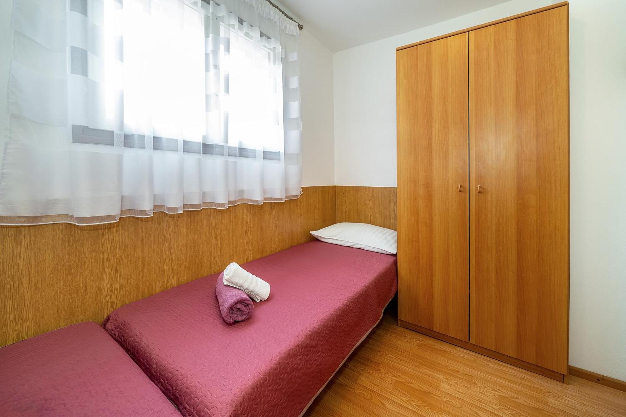 Apartments & Room Jagoda Baška Exterior foto