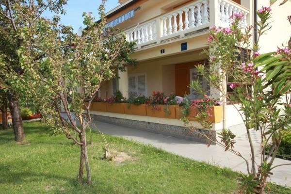 Apartments & Room Jagoda Baška Exterior foto